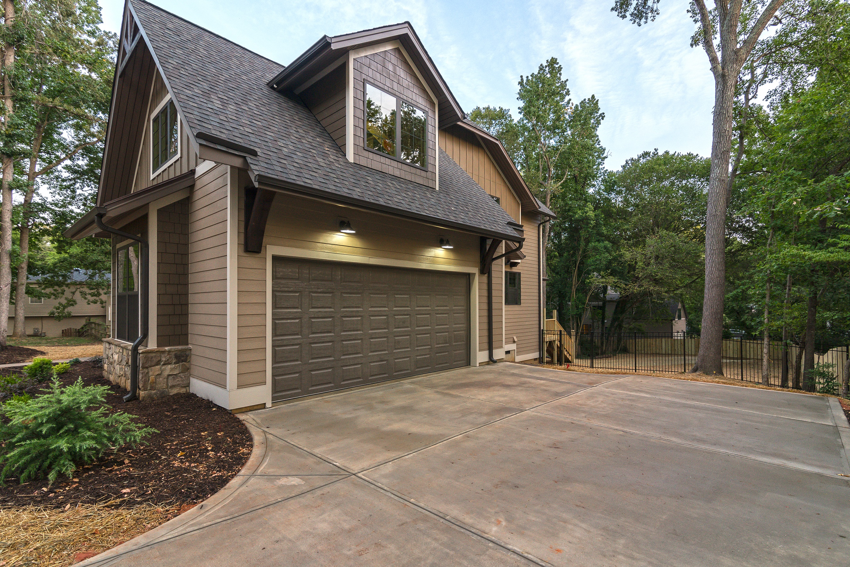 3923 Carmel Forest Drive Charlotte NC 28226